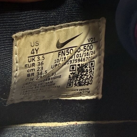 Size Youth 4 Big Kids-Nike LeBron 21 SE GS ‘Welcome to Camp’ Basketball Shoes - Picture 8 of 9